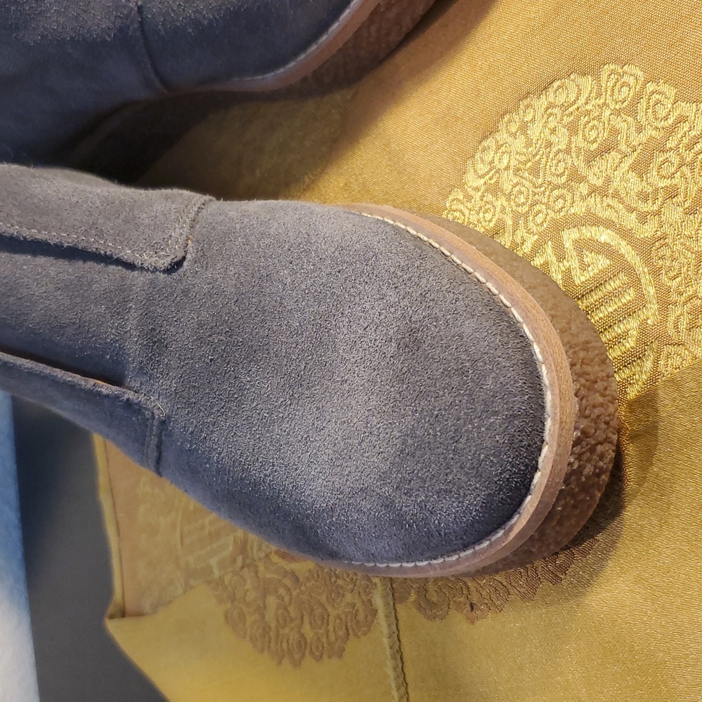 ❣️NWOB GRAY BOOTIES - Picture 10 of 15